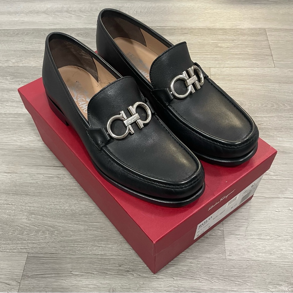 Ferragamo ‘Rolo’ Reversible Buckle Size 9.5